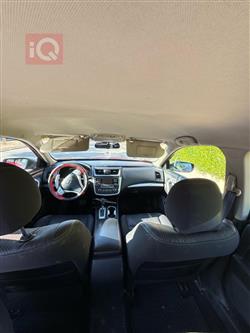 نيسان ألتيما